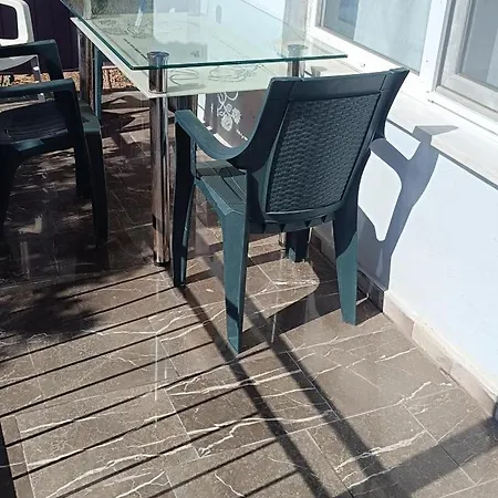 Metas * Ayvalı